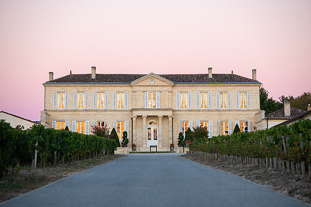 Vue du Château Branaire Ducru, magnifique et renommé Grand Cru Classé de Saint-Julien. Photo © Brice Braastad - Episode II 