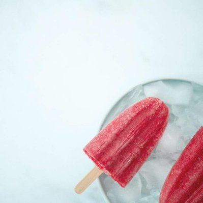 strawberry icelollies, popcicles, summer snack, refreshing