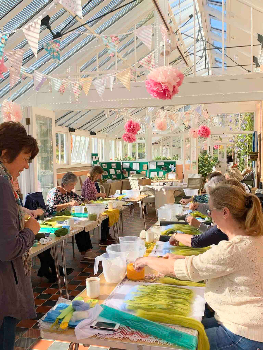 Learn how to wet felt a Flower Meadow inspired picture in the beautiful grounds of Scampston Hall Walled Garden with Lynn Comley aka UpandDownDale 