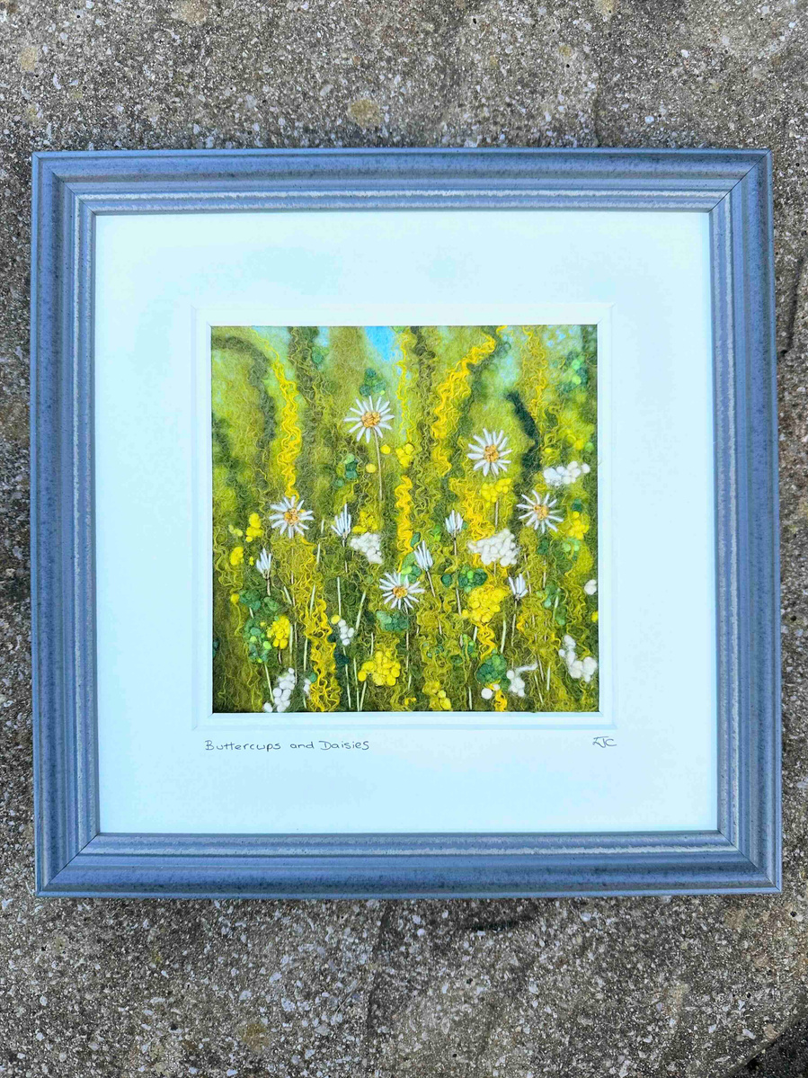 Daisies. A wet felt and embroidered daisy picture by Lynn Comley aka UpandDownDale . North Yorkshire artist in Scarborough 