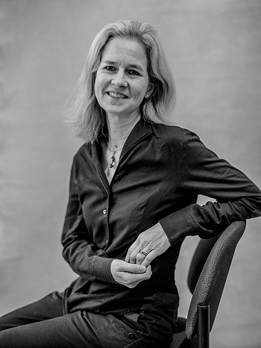 Julia Karow