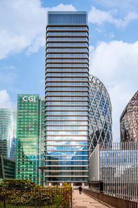 Tour Aurore, by Claude Dameny, Pierre Vetter et Gilbert Weil Architectes @ La Defense photo : Thomas Bekker for Costar