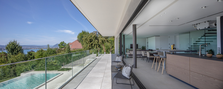 Maison Individuelle pour l'agence immobiliere@ Veyrier du Lac, France, Photo : Thomas Bekker
