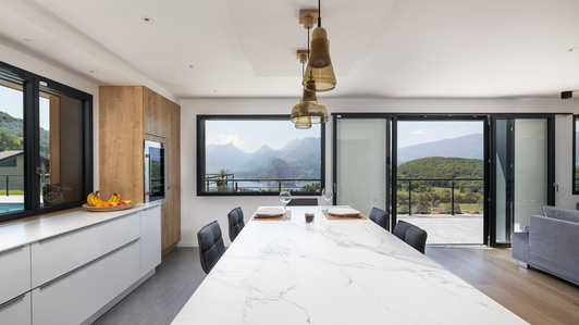 Maison Individuelle pour l'agence immobiliere@ Veyrier du Lac, France, Photo : Thomas Bekker