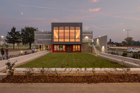 MJC du Chablais by Wolff & Mugnier Architectes @ Douvaine, Photo : Thomas Bekker