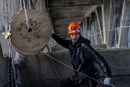 Travaux Acrobatiques opérés par Jarnias à Brest, France photo Bekker Thomas