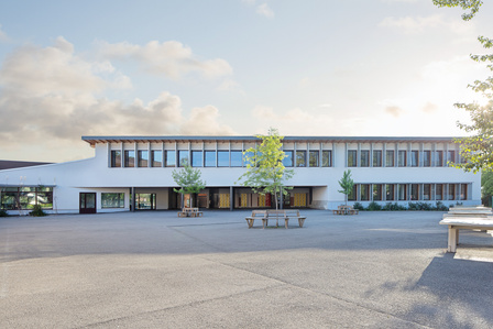 College de Bons, Wolff &amp; Mugnier Architectes @ Bons en Chablais Photo : Thomas Bekker