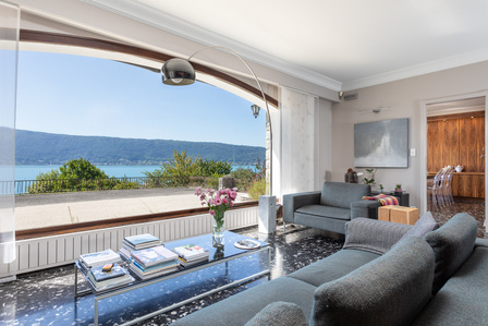 Maison Individuelle pour l'agence immobiliere@ Veyrier du Lac, France, Photo : Thomas Bekker