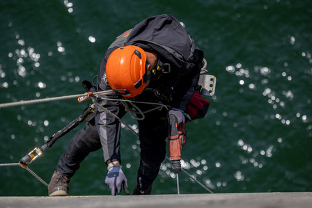 Travaux Acrobatiques opérés par Jarnias à Brest, France photo Bekker Thomas