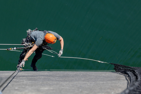 Travaux Acrobatiques opérés par Jarnias à Brest, France photo Bekker Thomas