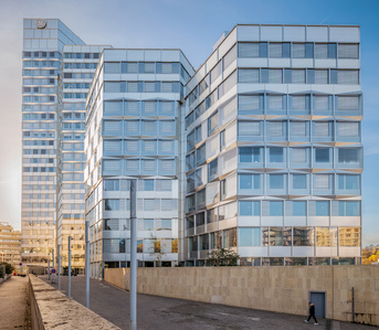 Tours Citylights, by Dominique Perrault @ Boulogne-Billancourt photo : Thomas Bekker for Costar