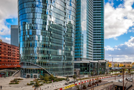 Tour Alto, by IF Architectes & SRA Architectes @ La Defense photo : Thomas Bekker for Costar