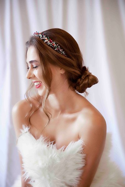 chaz studio Dubai Best Photographer 2022 award-winning photographer newborn photographer maternity photoshoot Abu Dhabi Sharjah Food Product Corporate Portraits wedding events emirates  pregnant couple Albums rates packages Photo Studio Near Me