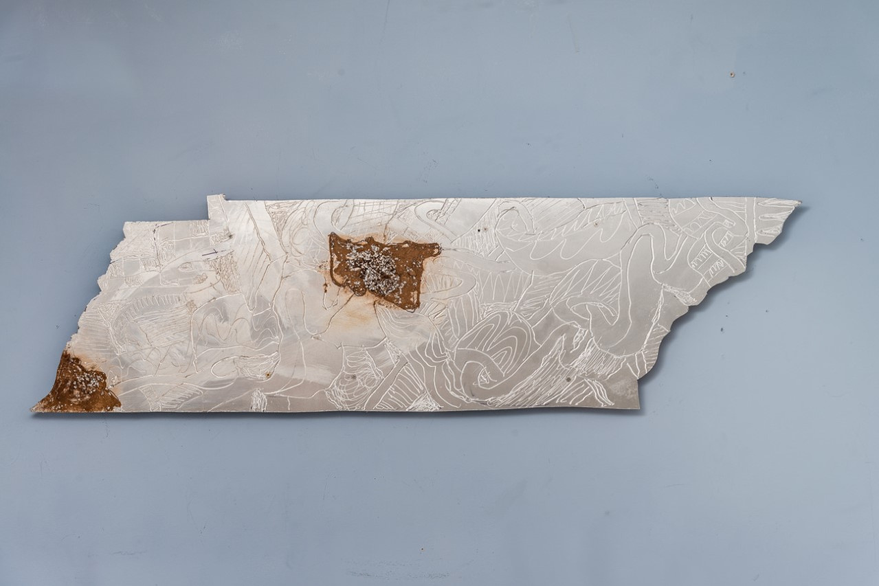 Tennessee- State of Tennessee Shape in Aluminum With Etched Abstract Ties.