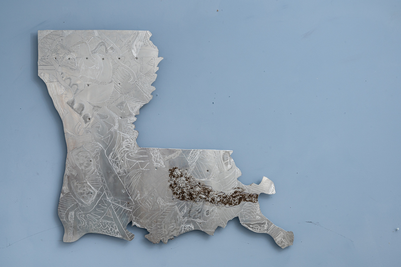 Louisiana- State of Louisiana Shape in Aluminum With Etched Abstract Ties.
