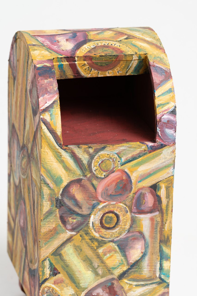 Bullets Detail - Mailbox with Painted Bullets 