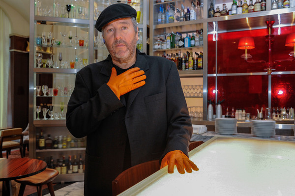 Philippe Starck, designer, a realise la decoration de l'hotel..hotellerie de luxe