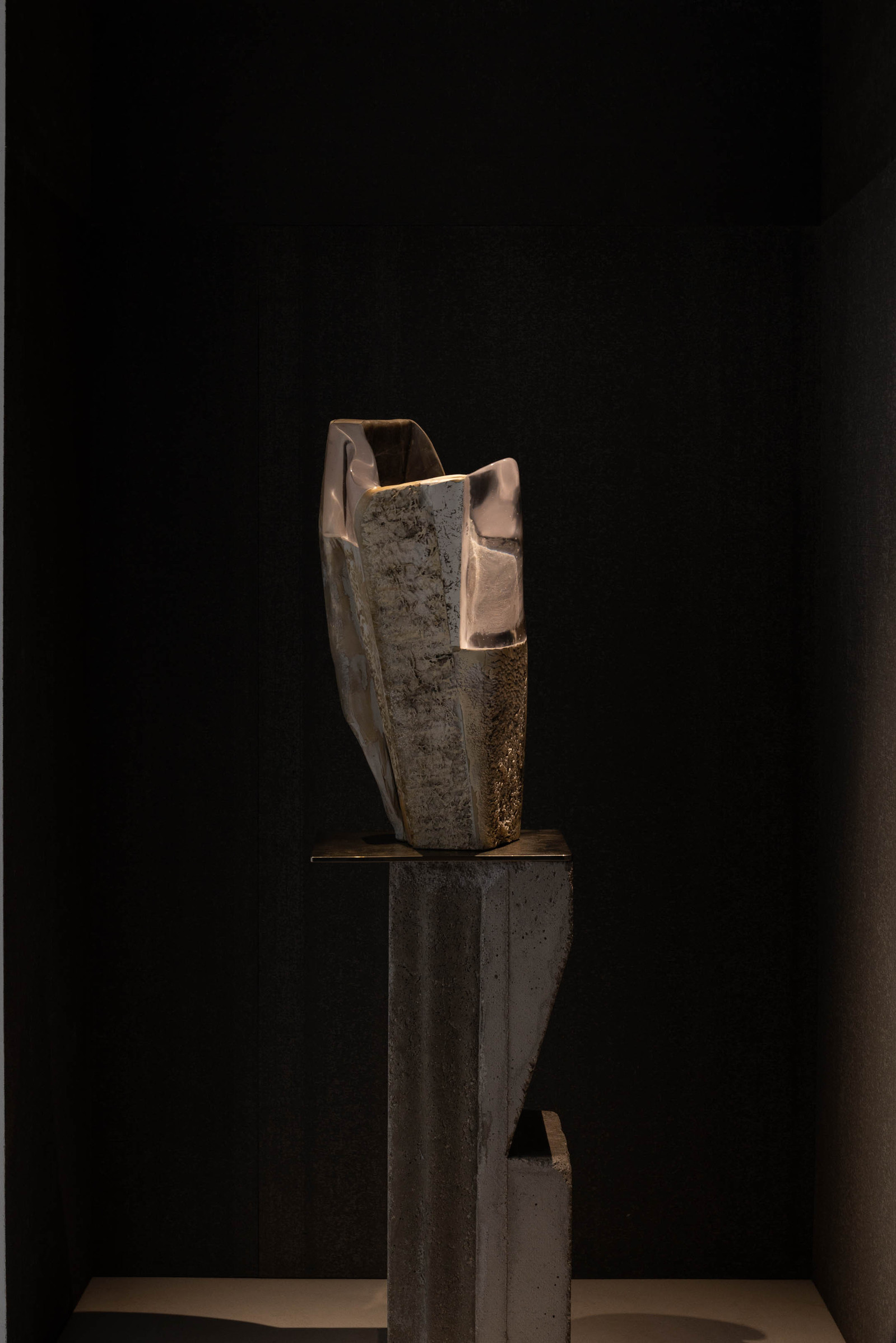 Vincenzo De Cotiis Gallery
Archaeology Of Consciousness Exhibition
Art Gallery
Interior Photographer Melbourne
Design
Interiors