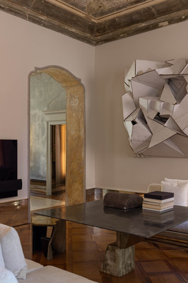 Interior design
Milan apartment
Contemporary Apartment
Travel Milan