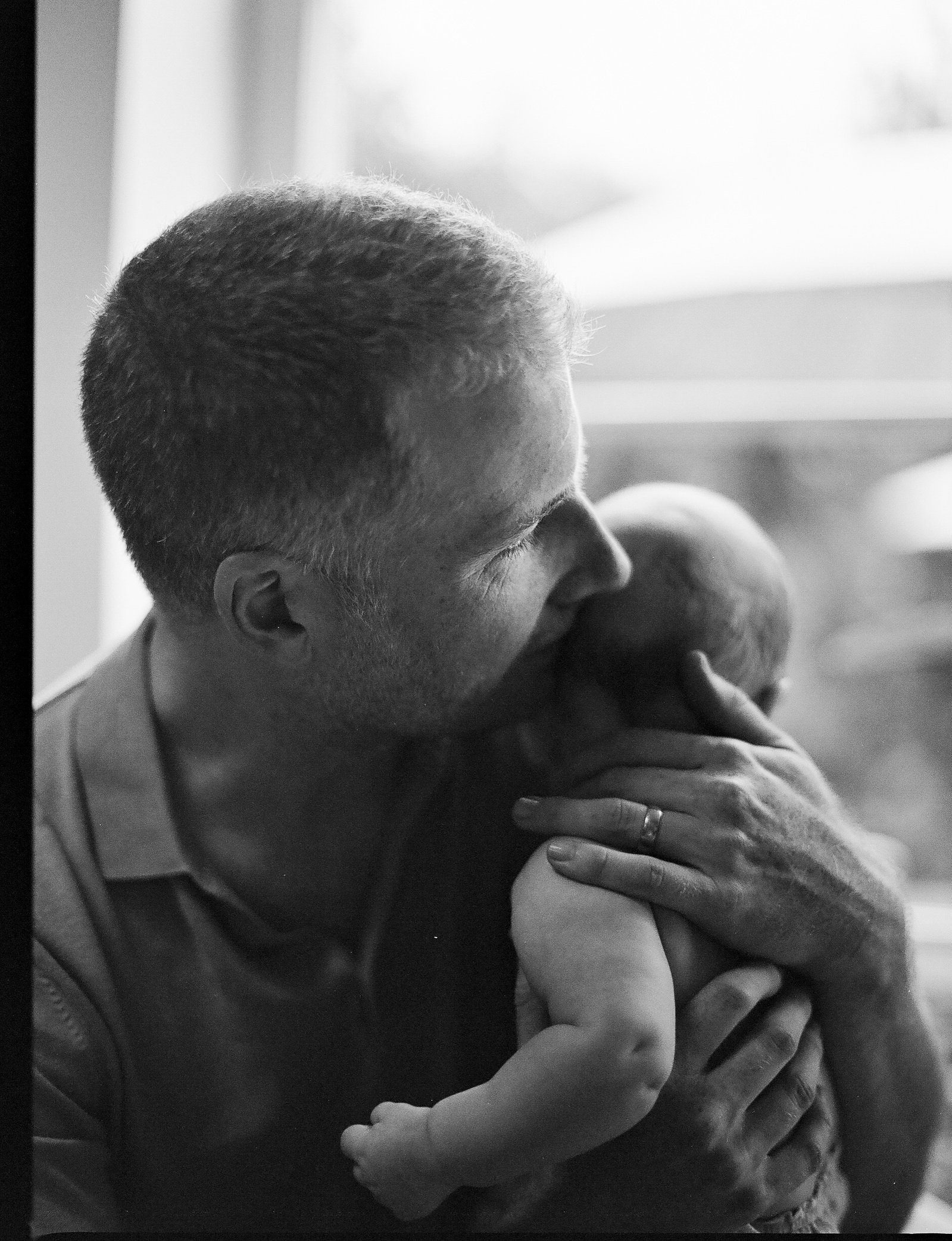 London  + Brighton family photography film Laura Aziz