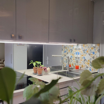 Cuisine des Lilas, Crédence miroir, couleurs claires