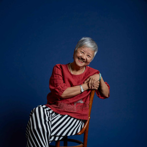 #headshotphotographer #portraitphotographysingapore  #professionalphotogaphersingapore #femalephotographer #sgfemalephotographer #elderlyphotoshoot #funphotoshoot