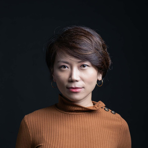 #headshotphotographer #corporatelife #corporatephotography #corporatephotographer #portraitphotographysingapore #editorialportraitsingapore #professionalphotogaphersingapore #corporateheadshotsingapore #femalephotographer