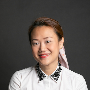#headshotphotographer #corporatelife #corporatephotography #corporatephotographer #portraitphotographysingapore #editorialportraitsingapore #professionalphotogaphersingapore #corporateheadshotsingapore #femalephotographer