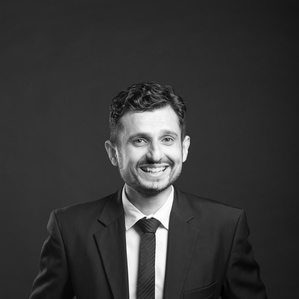 #headshotphotographer #corporatelife #corporatephotography #corporatephotographer #portraitphotographysingapore #editorialportraitsingapore #professionalphotogaphersingapore #corporateheadshotsingapore #femalephotographer