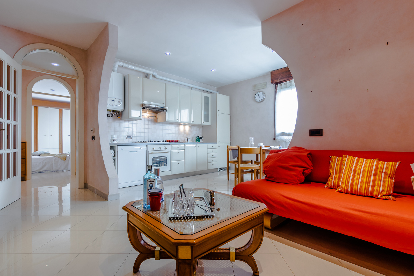 Italian home staging-Italian property styling-Italian real estate marketing-Italian architectural photography-Italian interior photography-Italian real estate photography-decluttering-home staging lovers-Sara Raffeca-raffeca Studio-Raffeca Studio Interior
