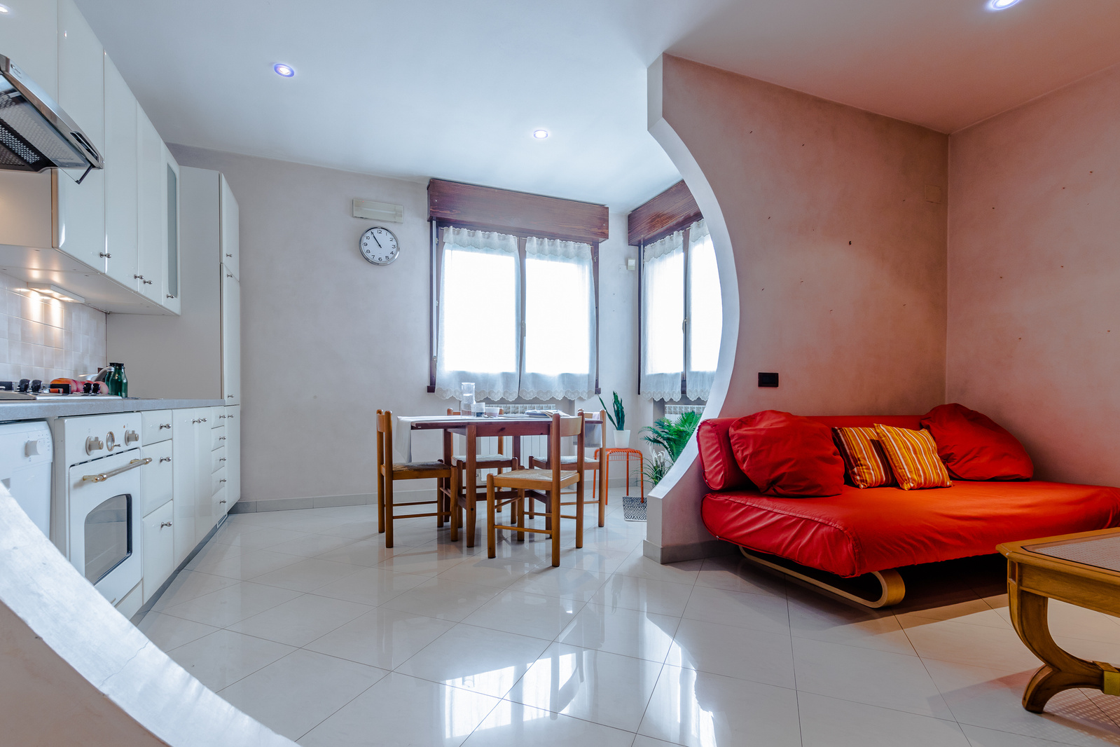 Italian home staging-Italian property styling-Italian real estate marketing-Italian architectural photography-Italian interior photography-Italian real estate photography-decluttering-home staging lovers-Sara Raffeca-raffeca Studio-Raffeca Studio Interior