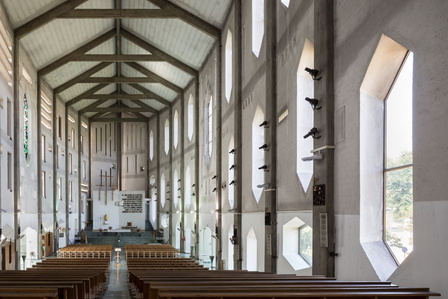 Diamond-shaped windows in the interior of the Church for San Carlo Hospital design by Gio Ponti.
