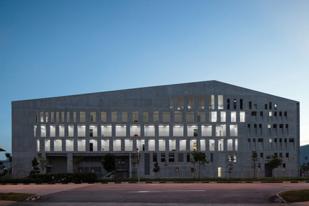 The elevational facade of Wahson Aerospace Facility designed by ipli architects.