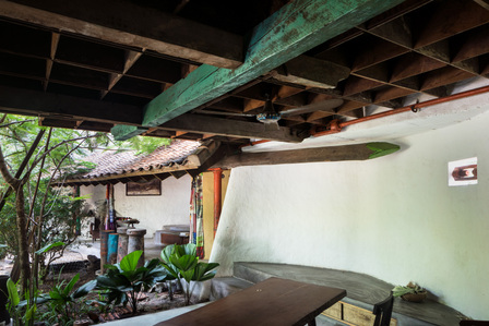 Architectural tectonics of a house and studio designed by a21studio.