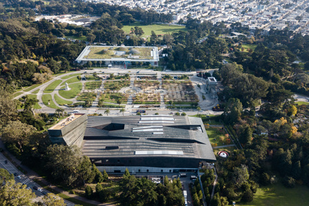 Aerial view of de Young Museum, designed by Herzog de Meuron, and California Academy of Sciences, designed by Renzo Piano Building Workshop