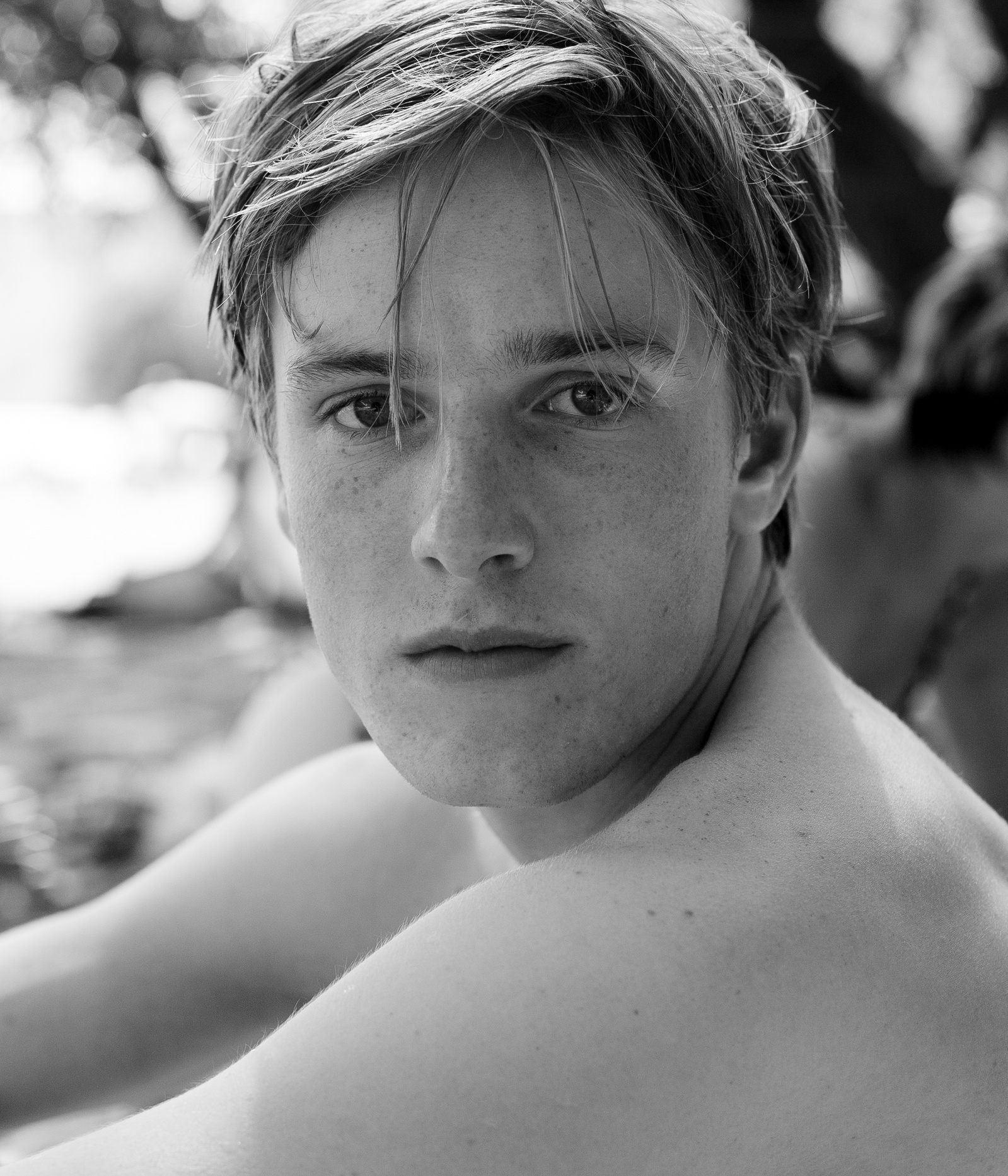Louis Hofmann, Agentur Players, Dark, Netflix, Darknetflix, Actor, Unter dem Sand, The White Crow