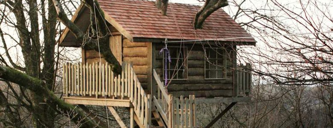Treehouse built in Devon by Sam Bairstow of Seriously Good Landscapes