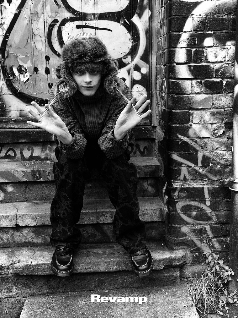 Billy Barratt - REVAMP MAGAZINE