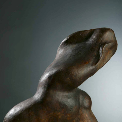 Escape II. Bronze sculpture. 40 x 30 x 20 cm. 2001.