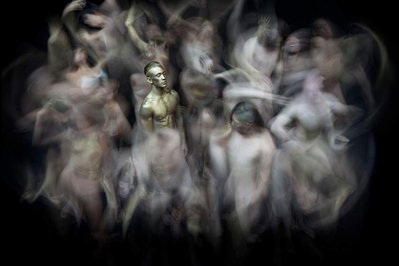Cedar Lake Contemporary Ballet dancers in Gold Body Paint and Long Exposure