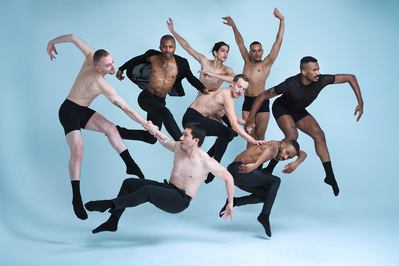 Pony Box Dance Theatre
Male Dancers dancing
Dance company
jump jumping
Studio photography
New York