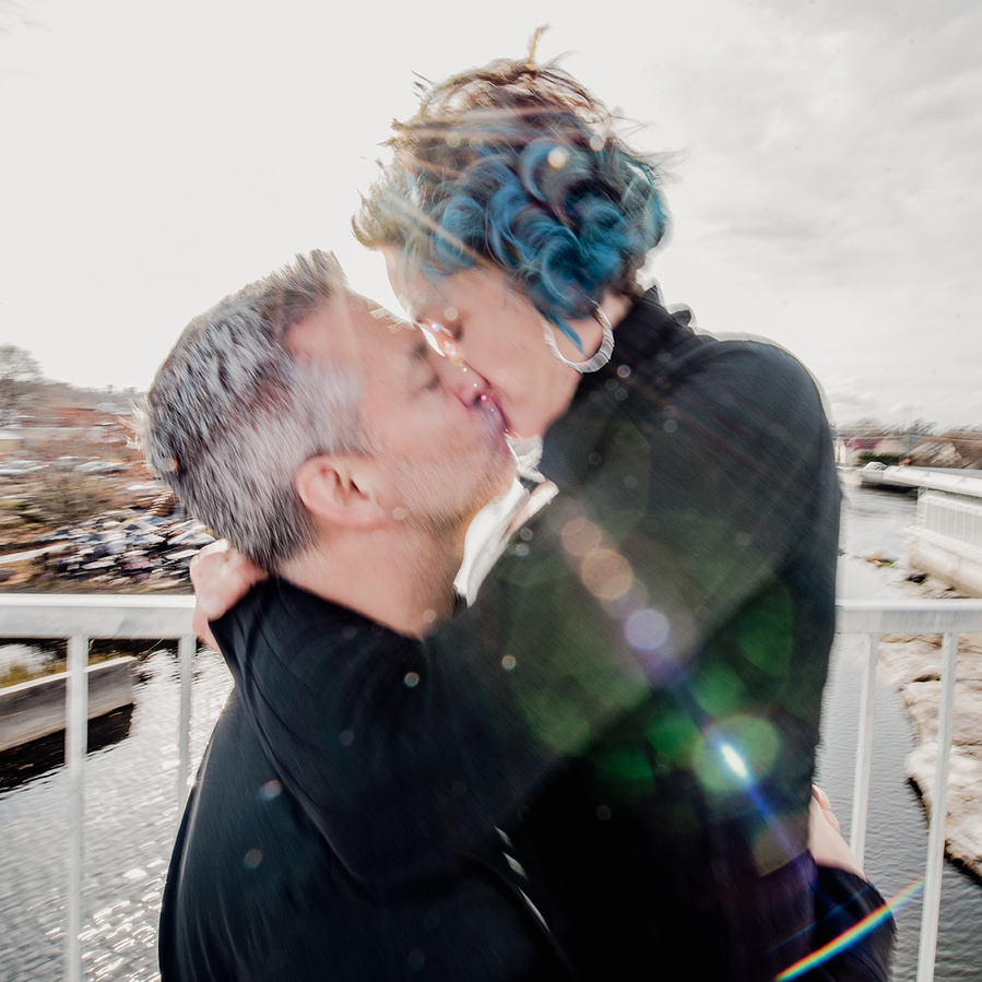 Engagement picture in Almonte by Ottawa Photographer Frank Fenn