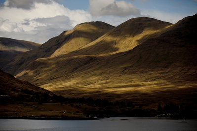 Ireland's Wild Atlantic Way photographed by travel photographer Robert Ormerod for Lonely Planet