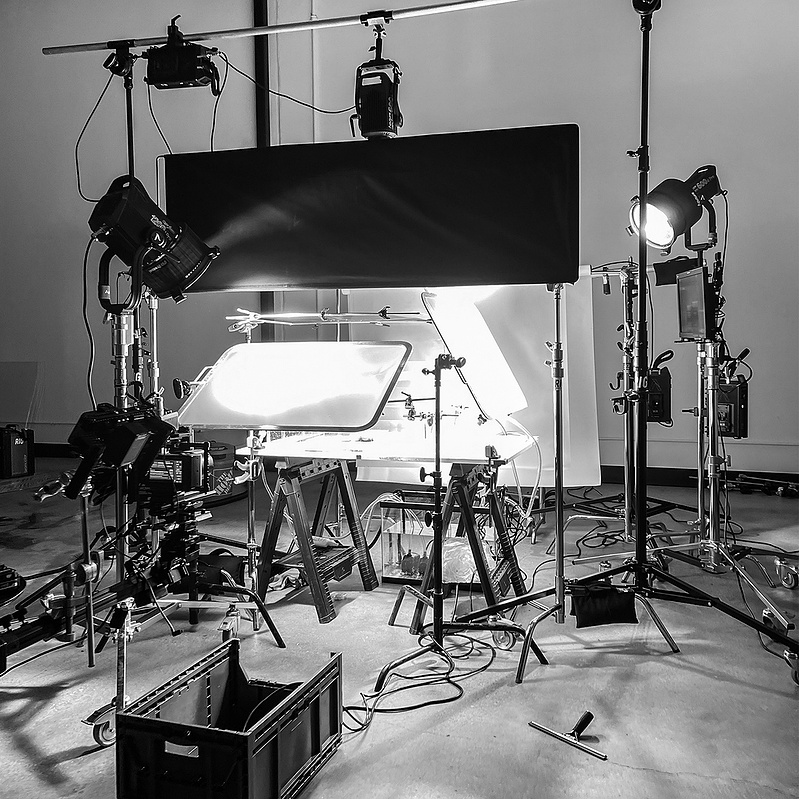 Los Angeles Product Photographer - Alex Kapustin photographed Skin at work, Skincare photography. Social, commercial, and e-commerce product photography. LA best product photographer.
