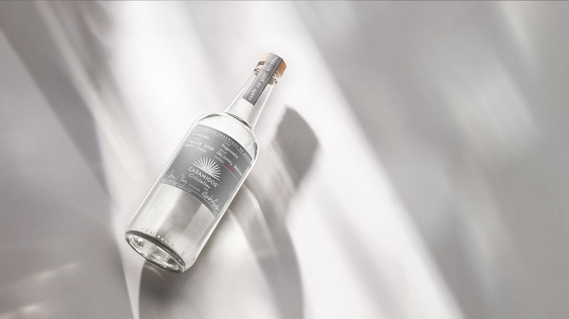 Los Angeles Product Photographer - Alex Kapustin photographed Casamigos beverage photography. Social, commercial, and e-commerce product photography. LA best product photographer