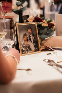 Hochzeitsfotos im Rittergut Störmede von dem Hochzeitsfotografen Florian Finke aus Paderborn - Dekoration im Rittergut