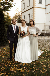 Hochzeitsfotos im Rittergut Störmede von dem Hochzeitsfotografen Florian Finke aus Paderborn - Gruppenfotos