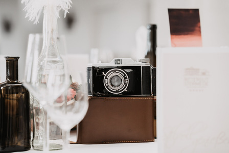 Hochzeitsfotos im Rittergut Störmede von dem Hochzeitsfotografen Florian Finke aus Paderborn - Stilleben