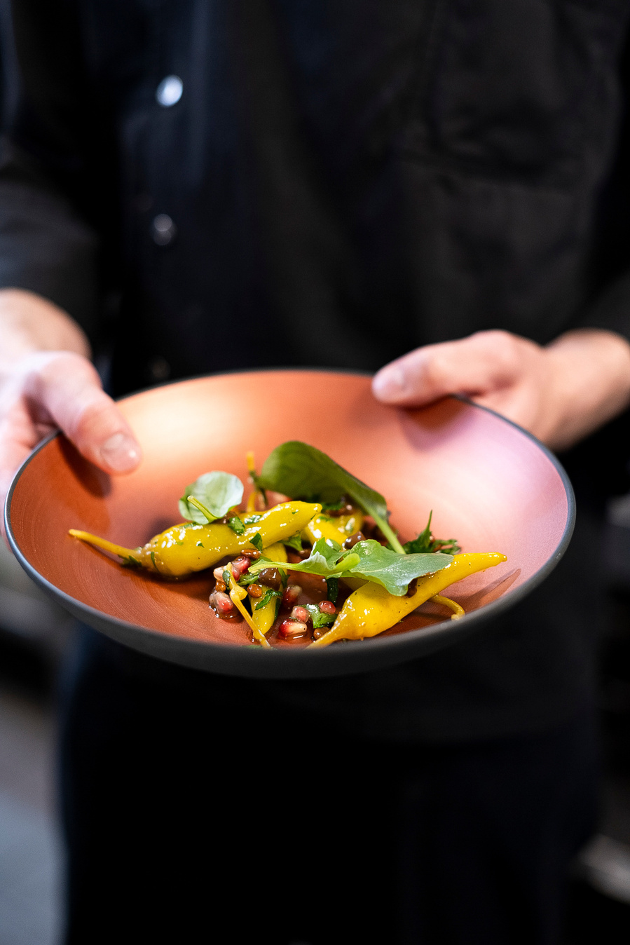 Authentische Corporate Restaurant Fotografie für Unternehmen in Fürth, Nürnberg und deutschlandweit. Businessportraits, Teamfotos & Imagebilder von Marion Stephan – professionell & modern.