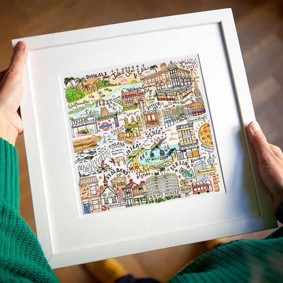 Personalised map present, how to commission a personalised map